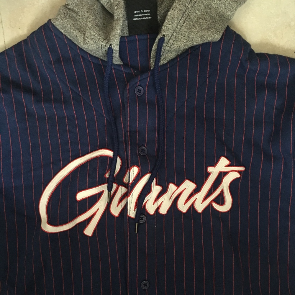 Mens New York Giants short sleeve Button up shirt hoodie Size medium